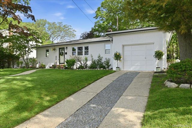 241 Commonwealth Avenue, Massapequa, NY 11758