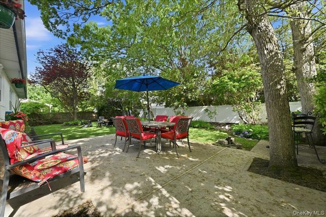 241 Commonwealth Avenue, Massapequa, NY 11758