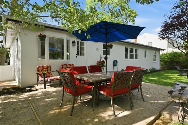 241 Commonwealth Avenue, Massapequa, NY 11758