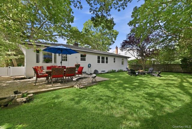 241 Commonwealth Avenue, Massapequa, NY 11758