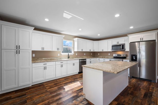 2426 Old York Highway, Dunlap, TN 37327