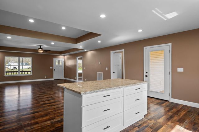2426 Old York Highway, Dunlap, TN 37327
