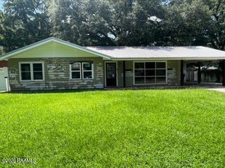106 Homas Road, Lafayette, LA 70501