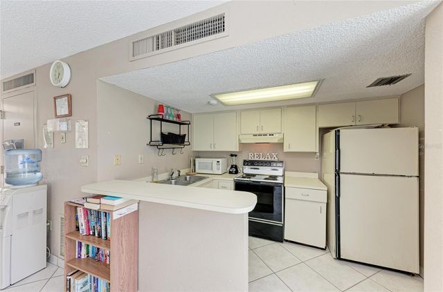 1510 1ST AVENUE W 503, Bradenton, FL 34205
