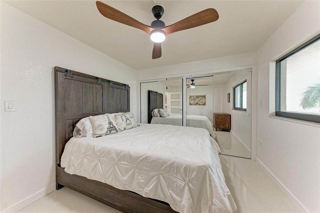 Image 24 of property listing at 1510 1ST AVENUE W 503, Bradenton, FL 34205