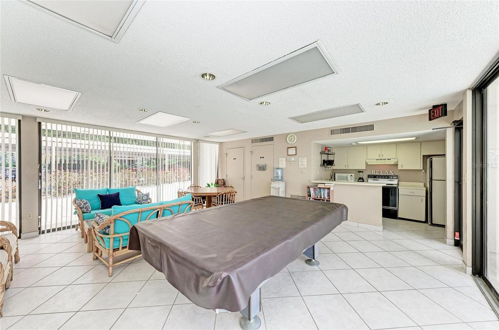 Image 39 of property listing at 1510 1ST AVENUE W 503, Bradenton, FL 34205
