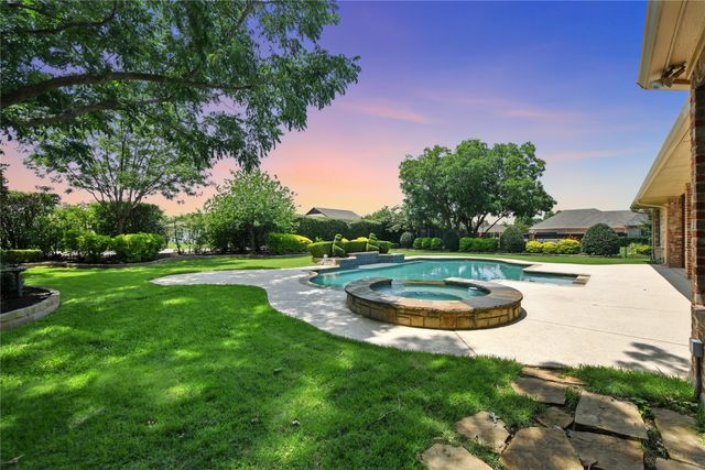 1892 Sinclair Court, Lewisville, TX 75067