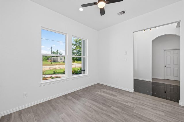 1014 Exotic Pine Drive, Huffman, TX 77336