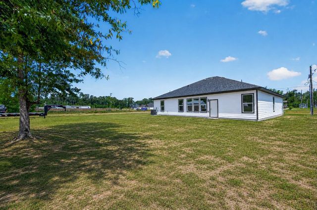 1014 Exotic Pine Drive, Huffman, TX 77336
