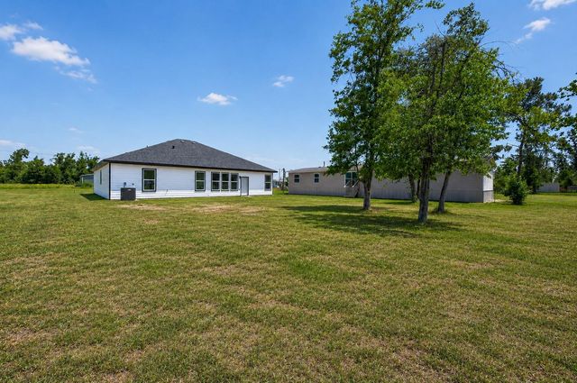 1014 Exotic Pine Drive, Huffman, TX 77336