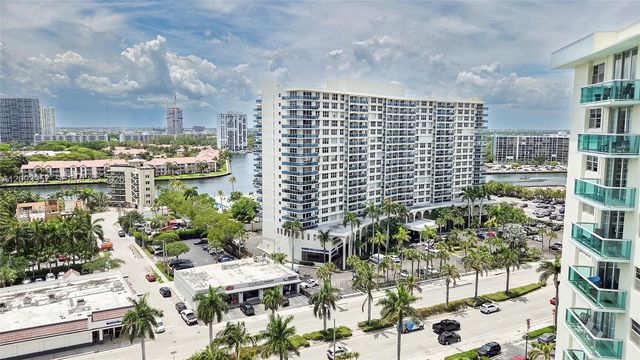 3901 S Ocean Drive 15R, Hollywood, FL 33019