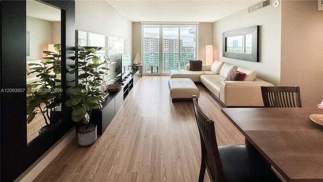 3901 S Ocean Drive 15R, Hollywood, FL 33019