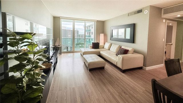 3901 S Ocean Drive 15R, Hollywood, FL 33019