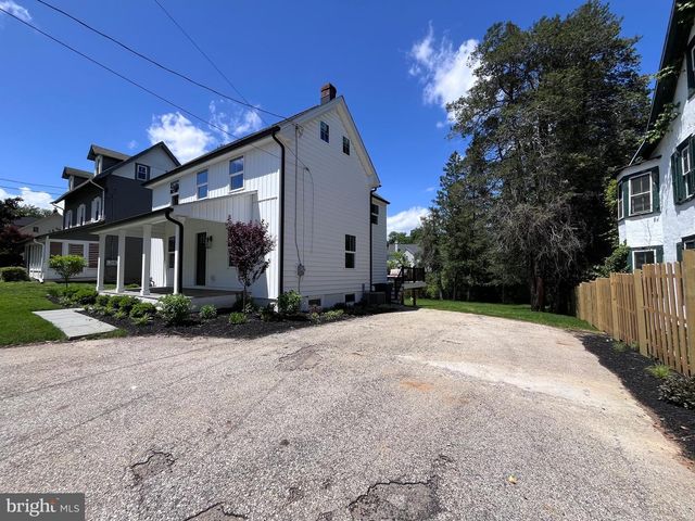 625 CONESTOGA RD, Villanova, PA 19085