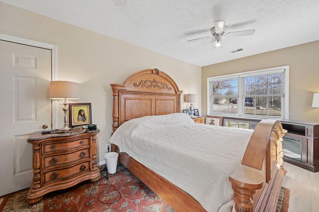 1550 Golds Valley Road, Dry Ridge, KY 41035