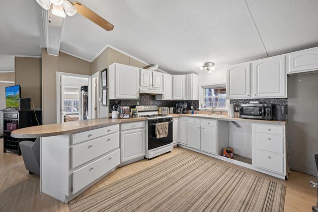 1550 Golds Valley Road, Dry Ridge, KY 41035