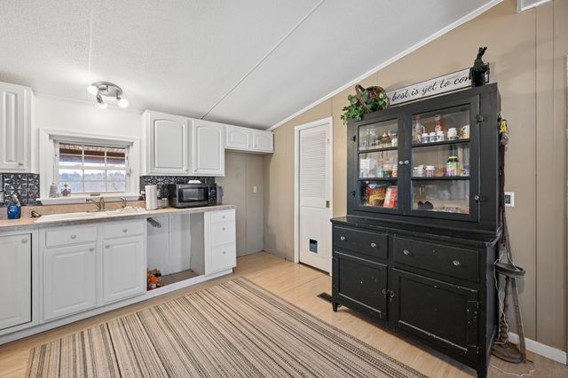 1550 Golds Valley Road, Dry Ridge, KY 41035