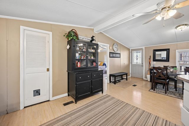 1550 Golds Valley Road, Dry Ridge, KY 41035