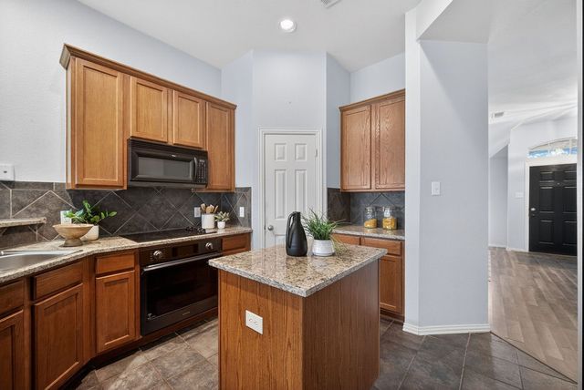 11758 Corsicana Drive, Frisco, TX 75035