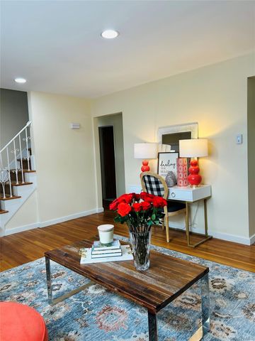 173 Wetherill Road, Garden City, NY 11530