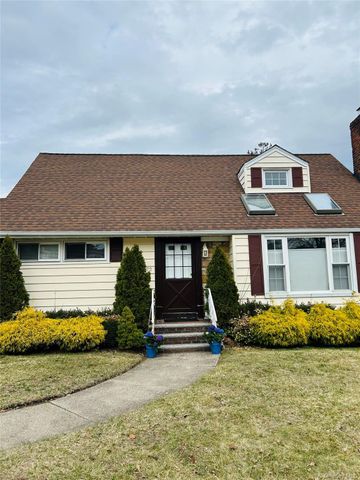 173 Wetherill Road, Garden City, NY 11530