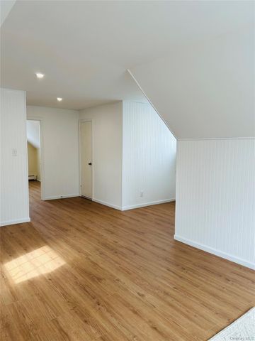 173 Wetherill Road, Garden City, NY 11530