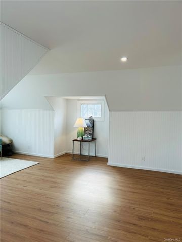 173 Wetherill Road, Garden City, NY 11530