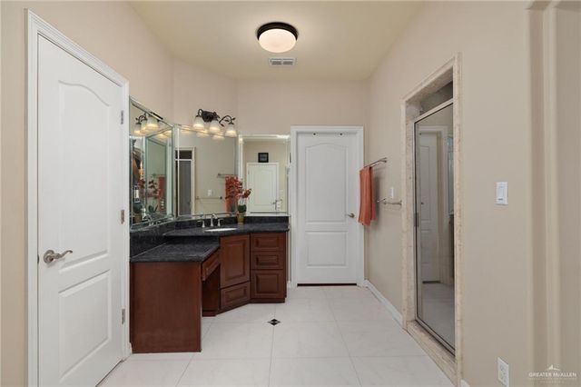 2309 W Rhin Drive, Edinburg, TX 78539