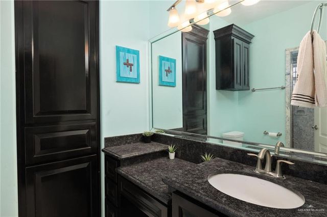 2309 W Rhin Drive, Edinburg, TX 78539