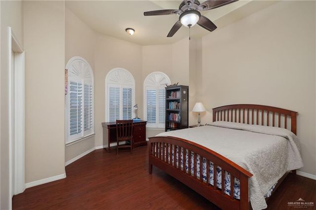 2309 W Rhin Drive, Edinburg, TX 78539