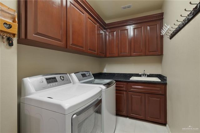 2309 W Rhin Drive, Edinburg, TX 78539