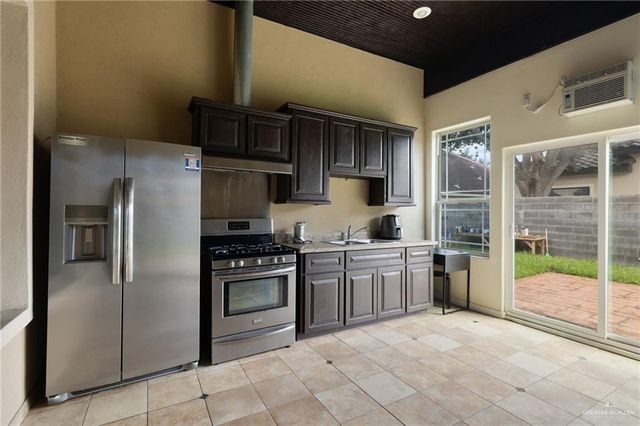 2309 W Rhin Drive, Edinburg, TX 78539