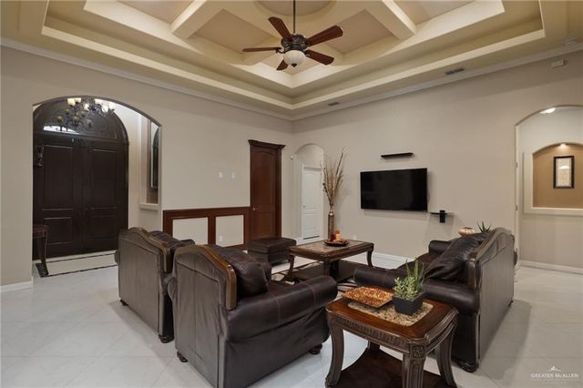 2309 W Rhin Drive, Edinburg, TX 78539