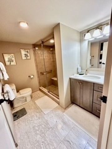 40 Village Rd. 308B, Middleton, MA 01949