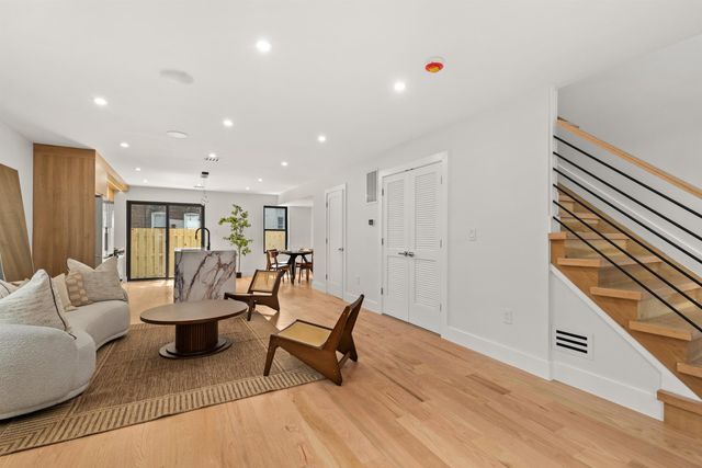 85 SHERMAN PL, Jc, Heights, NJ 07307