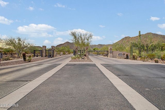 12338 N 138TH Place, Scottsdale, AZ 85259