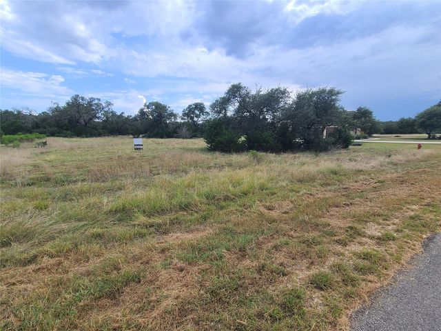 1611 Lake Ridge Drive, Canyon Lake, TX 78133