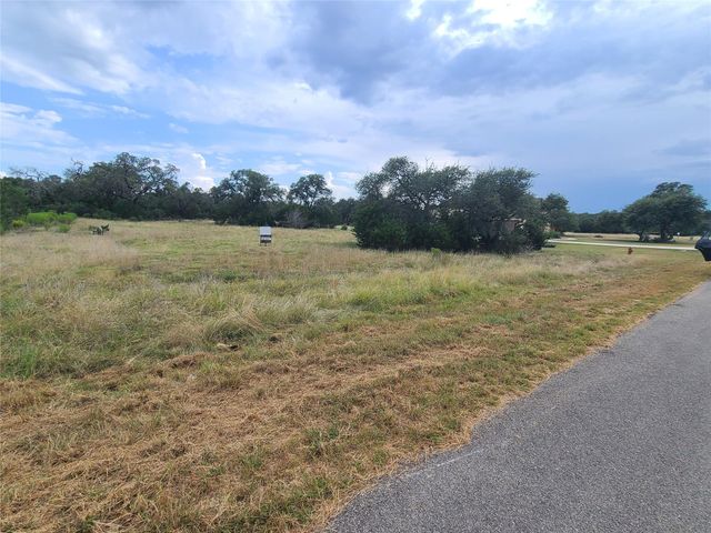 1611 Lake Ridge Drive, Canyon Lake, TX 78133