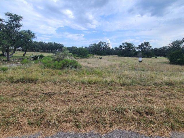 1611 Lake Ridge Drive, Canyon Lake, TX 78133