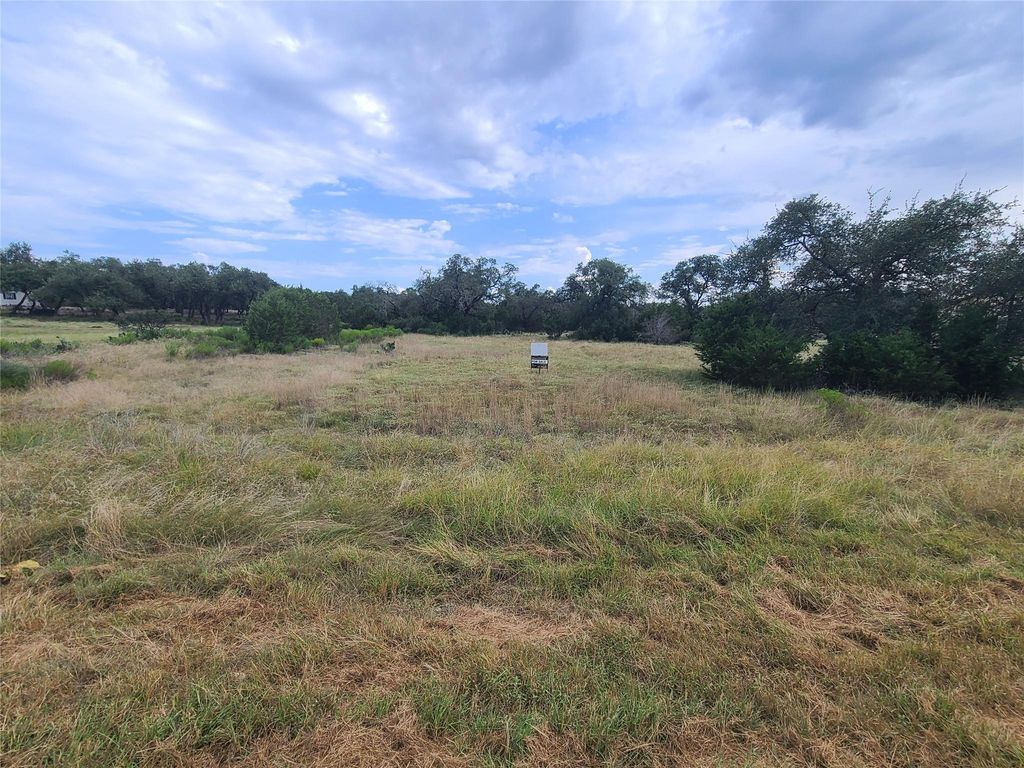 1611 Lake Ridge Drive, Canyon Lake, TX 78133