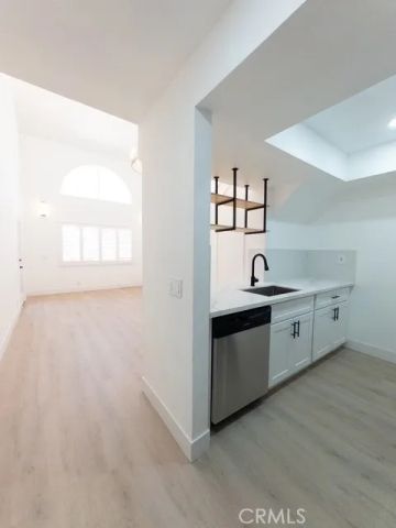 12601 Van Nuys 209, Pacoima, CA 91331
