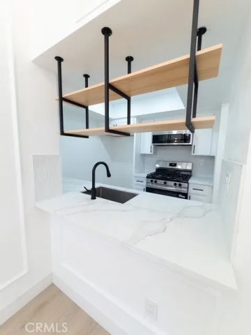 12601 Van Nuys 209, Pacoima, CA 91331