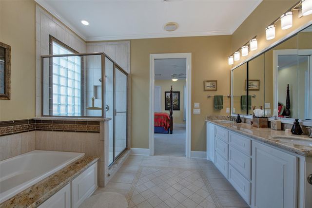 2290 Trinidad, Crystal Beach, TX 77650