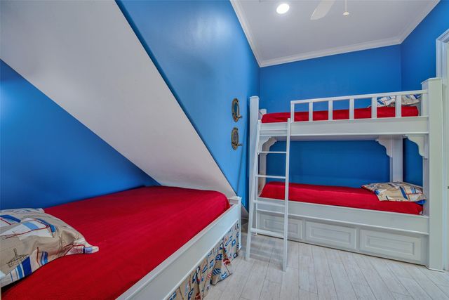 2290 Trinidad, Crystal Beach, TX 77650