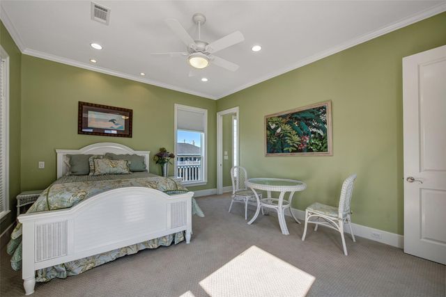 2290 Trinidad, Crystal Beach, TX 77650