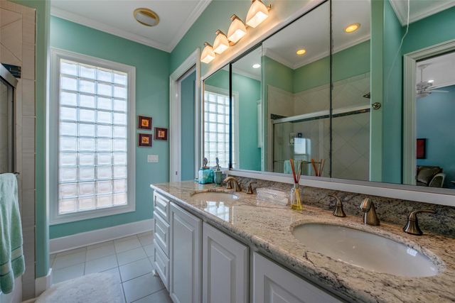 2290 Trinidad, Crystal Beach, TX 77650