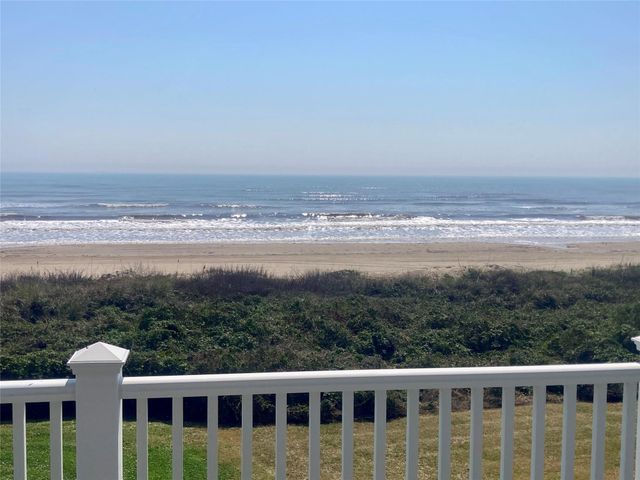 2290 Trinidad, Crystal Beach, TX 77650