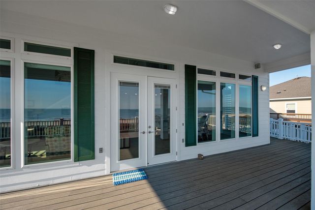 2290 Trinidad, Crystal Beach, TX 77650