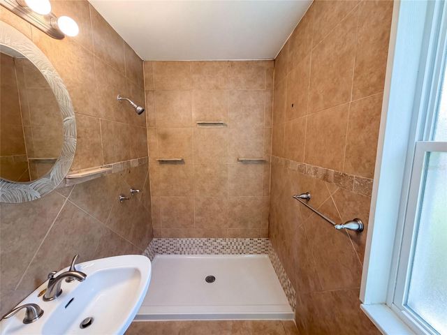 802 MASSACHUSETTS AVENUE, St Cloud, FL 34769