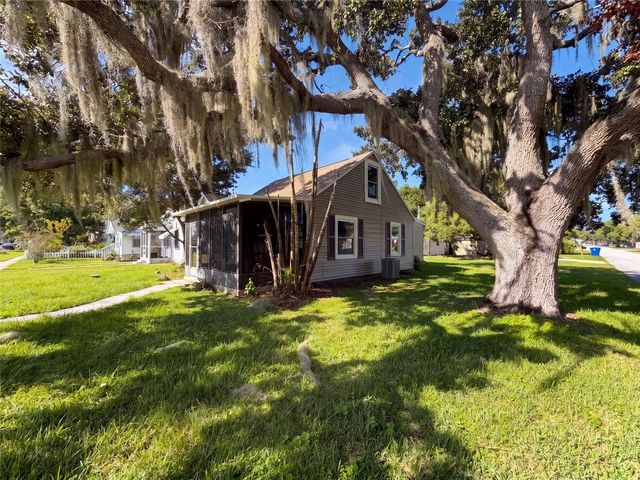 802 MASSACHUSETTS AVENUE, St Cloud, FL 34769